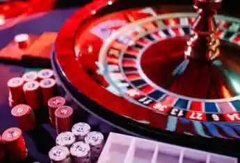 Mobile interface displaying live casino and sports markets